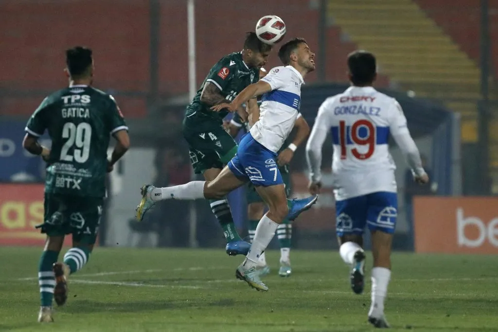 Universidad Católica sufrió más de la cuenta ante Wanderers en Copa Chile (Photosport)