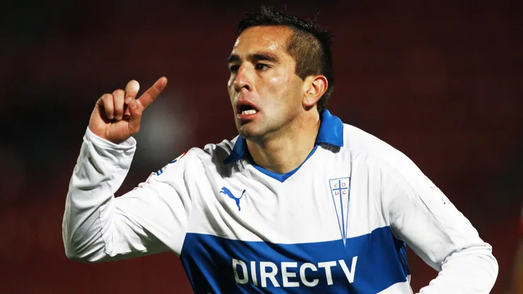 Fernando Meneses volverá a brillar con una camiseta similar a la UC