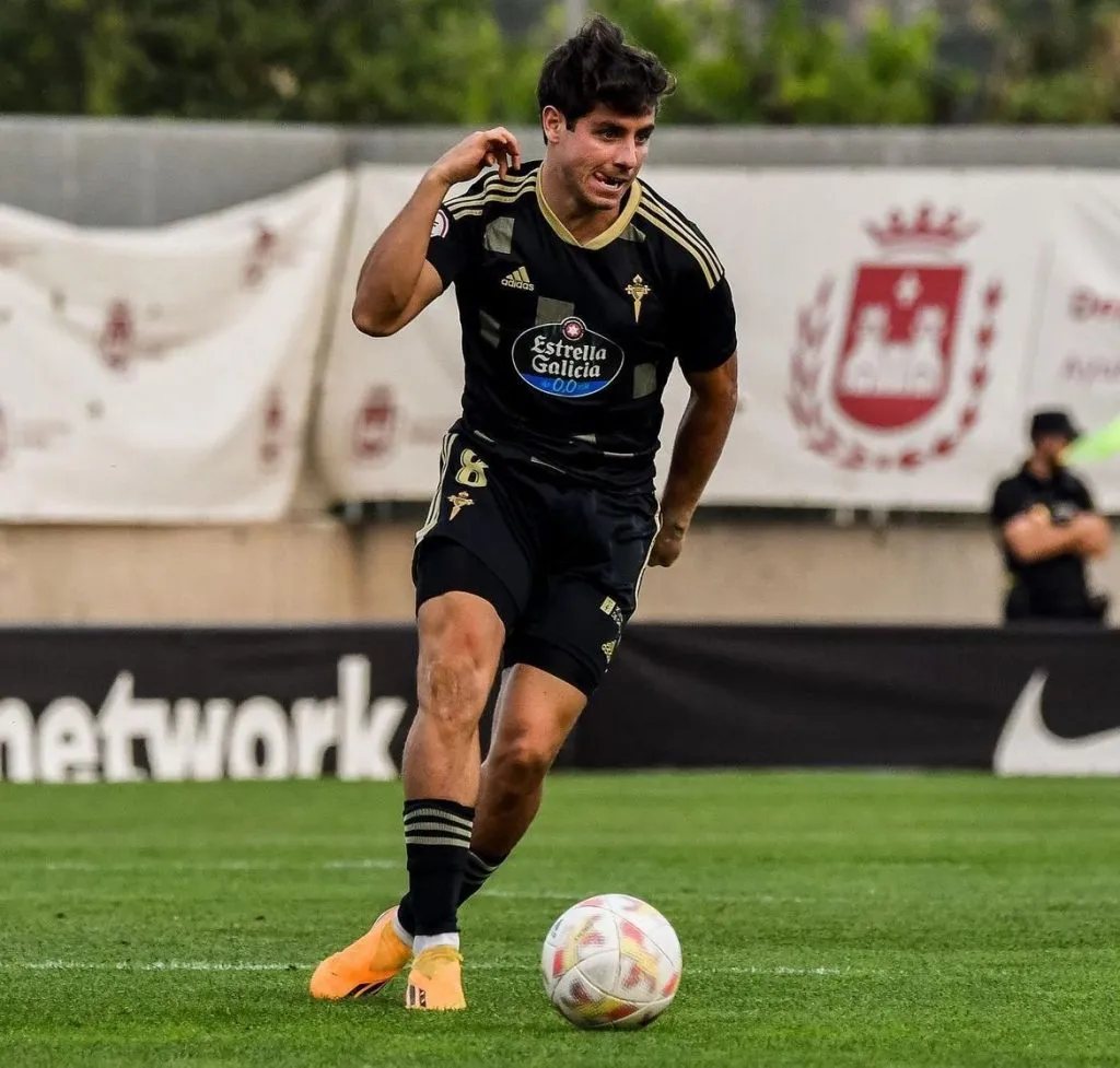 Clemente Montes defendiendo la camiseta del Celta de Vigo B | Foto: Instagram