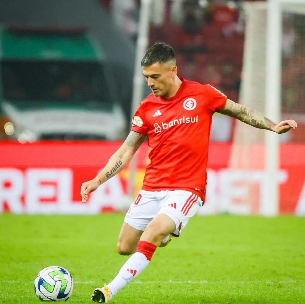 Aránguiz volvió a las canchas tras varios meses de ausencia | Foto: Internacional