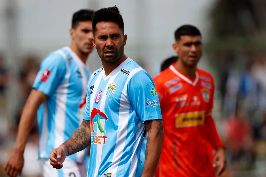 Luis Jiménez cerró su carrera en Magallanes. | Foto: Photosport
