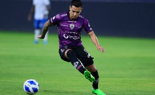 Matias Fernández la rompe en IDV. | Foto: Archivo