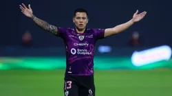 Matías Fernández asegura que seguirá trabajando para estar en La Roja.