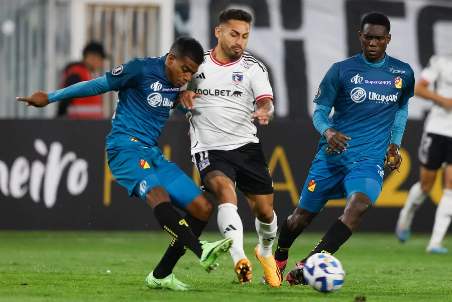 Para Olarra, Colo Colo no jugó mal ante Deportivo Pereira. | Foto: Photosport