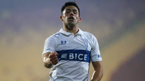 Celebran en la UC: La altísima cifra por la que fue tasado Aravena