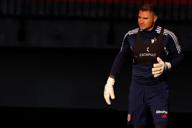 Campos Véliz seguirá en el banco de suplentes (Photosport)