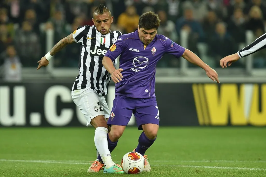 Arturo Vidal y David Pizarro tuvieron un encontrón por la UEFA Europa League (Foto: Getty)