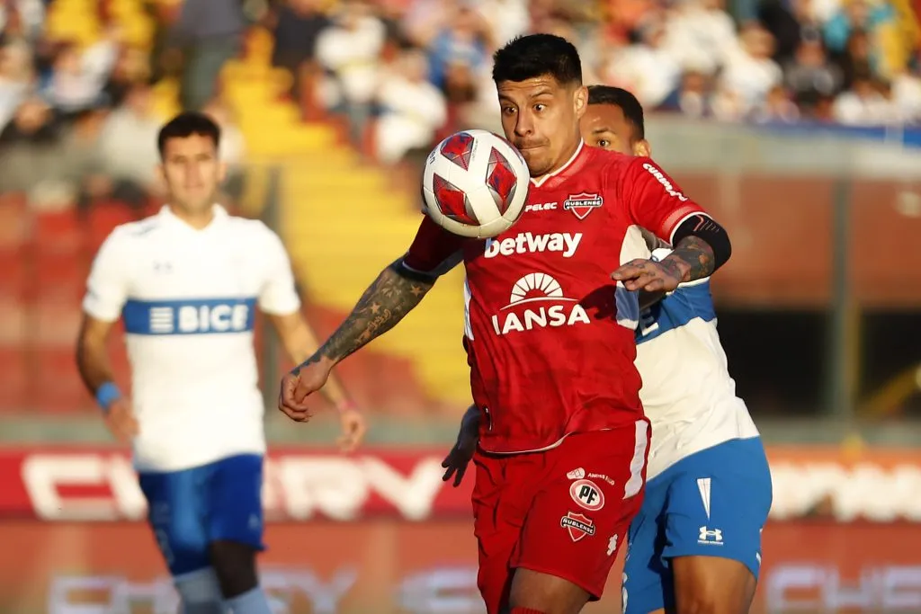 Patricio Rubio celebró haciendo un alusión a un dos con la UC (Photosport)