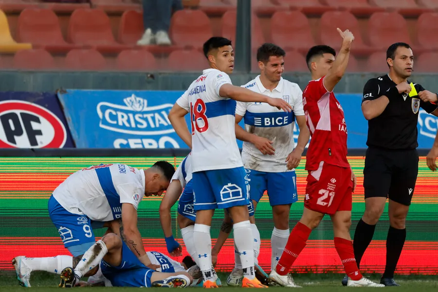 Eugenio Mena sufrió una trágica lesión | Foto: Photosport