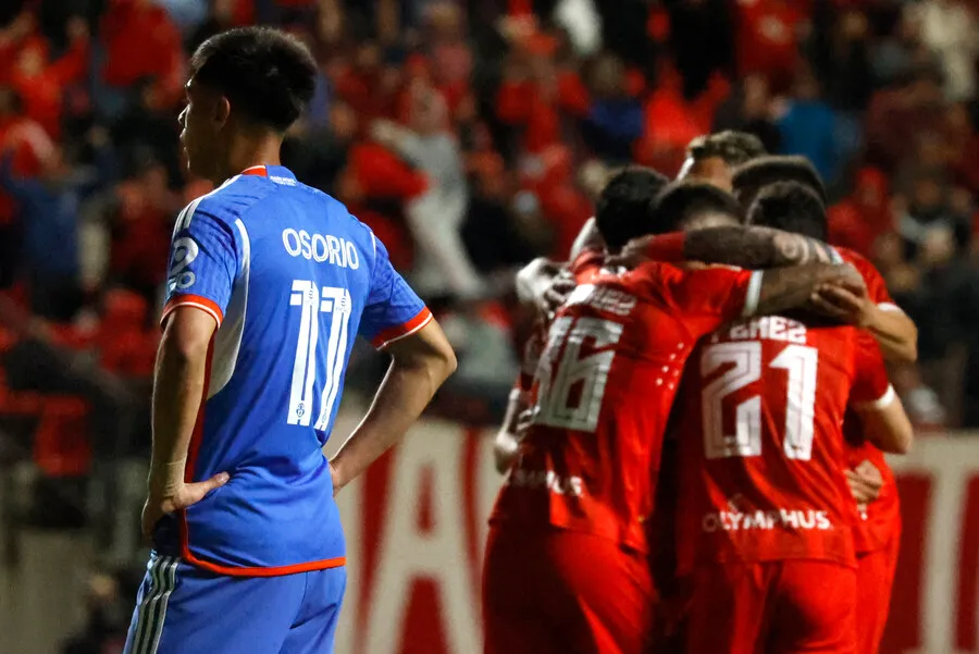 La U cayó en la antesala de enfrentar a Colo Colo. | Foto: Photosport