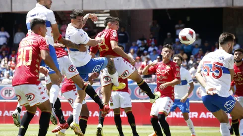 Unión Española y la Universidad Católica se miden en Santa Laura (Foto: Photosport)