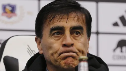 Gustavo Quinteros confirma oferta por uno de sus jugadores