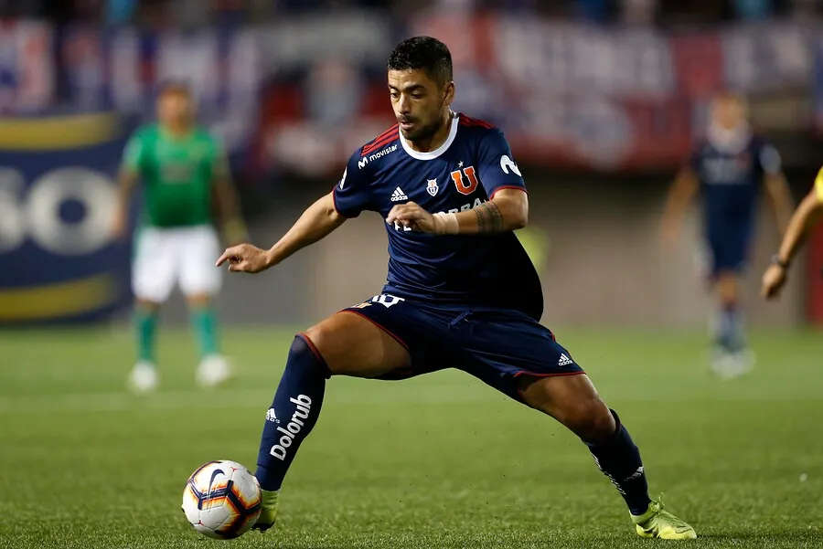 Campos López defendiendo a la U el 2019. | Foto: Photosport