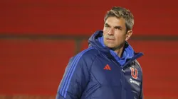 Futbol, Union Espanola vs Universidad de Chile. Fecha 17, campeonato Nacional 2023. El entrenador de Universidad de Chile Mauricio Pellegrino dirige durante el partido de primera division contra Union Espanola en el estadio Santa Laura. Santiago, Chile. 17/07/2023 Marcelo Hernandez/Photosport Football, Union Espanola vs Universidad de Chile. 17 th date, 2023 National Championship. Universidad de Chile's head coach Mauricio Pellegrino, gestures during the first division match against Union Espanola at Santa Laura stadium in Santiago, Chile. 17/07/2023 Marcelo Hernandez/Photosport
