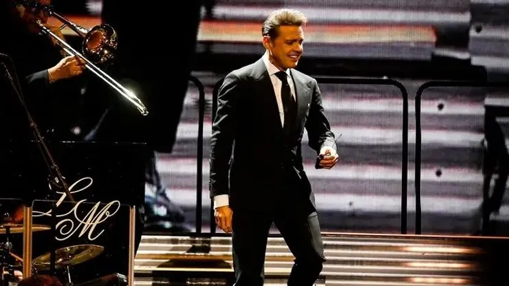 Scooby Castañeda saca al baile a Luis Miguel para criticar a la Delegación Presidencial.