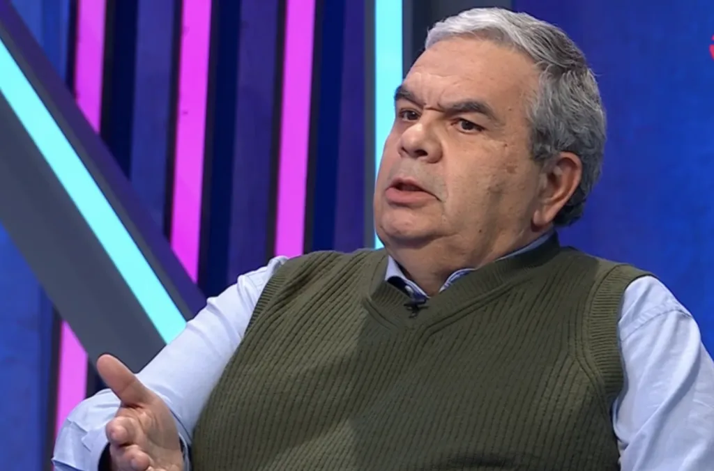 Aldo Schiappacasse siente que Alexis no viene bien para ser titular en la Roja (Captura TNT Sports)