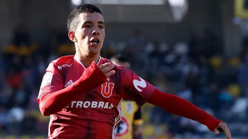 Fernández generó un lindo lazo con los hinchas de la U.