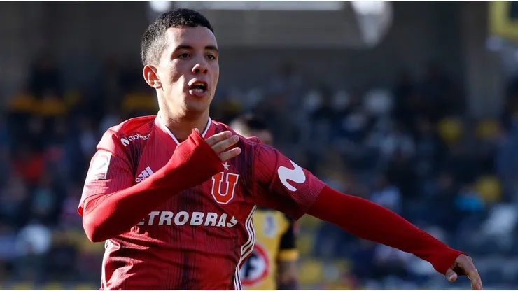 Fernández generó un lindo lazo con los hinchas de la U.