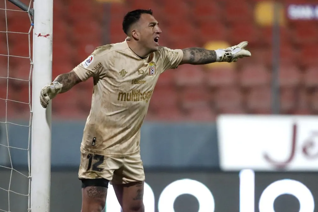 Fabián Cerda es el arquero que buscan en Santa Laura para el 2024 (Photosport)