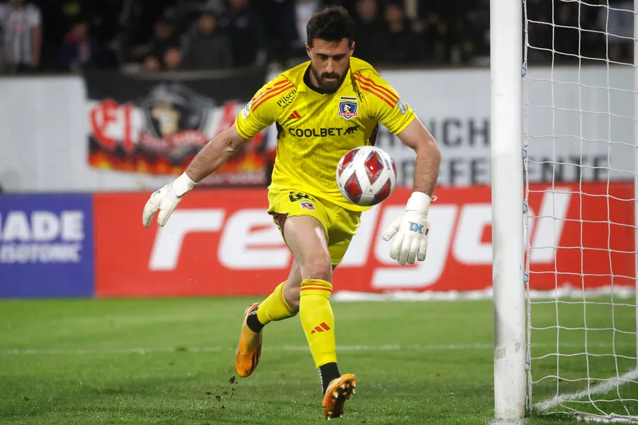 El Tuto no se mueve de Macul. | Foto: Photosport