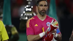 Claudio Bravo no volverá a jugar por la Selección Chilena y tendrá que ver el partido por TV