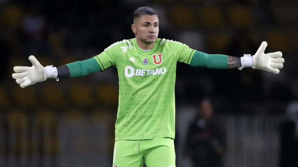 ¿Debiera Pellegrino dejar en el banco a Cristóbal Campos? (Photosport)