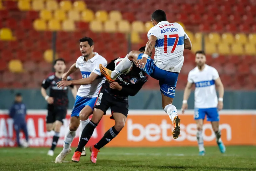 Pizarro no tuvo un buen partido ante la UC. | Foto: Photosport
