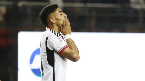 Jordhy Thompson nuevamente hace noticia fuera de la cancha.