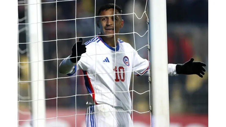 La selección chilena está muy atenta respecto al futuro de Alexis Sánchez