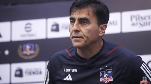 Gustavo Quinteros tiene deseos de continuar en Colo Colo (Foto: Photosport)