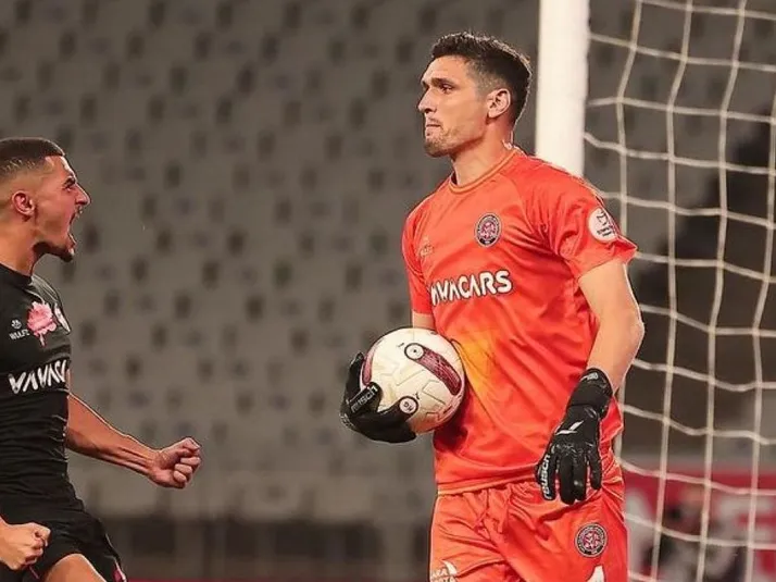 VIDEO: Dituro se luce atajando un penal en la Superliga de Turquía