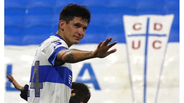 Parot es el actual lateral izquierdo de la UC sobre Eugenio Mena