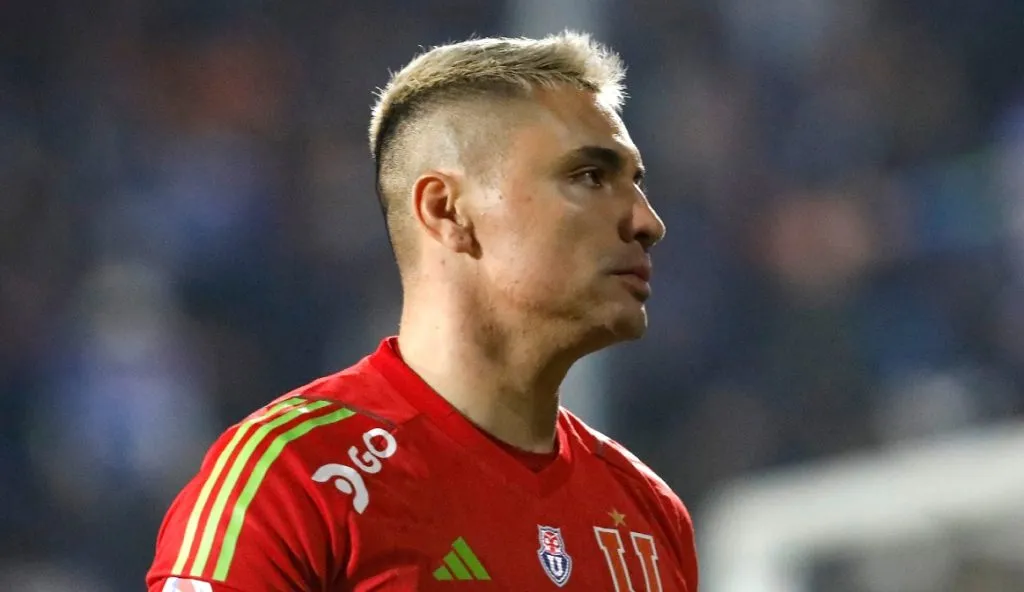 Cristóbal Campos estará en la Selección Chilena pese a perder el puesto de titular en la U (Photosport)