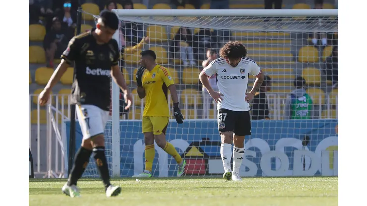 Colo Colo se aleja de Cobresal (Foto: Photosport)