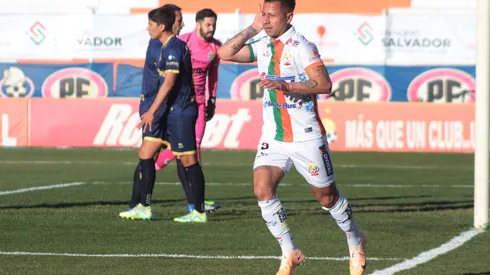 Leonardo Valencia brilla en triunfo de Cobresal ante Magallanes (Foto: Photosport)