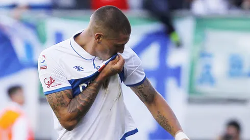 Nicolás Castillo sigue batallando por volver a ser el goleador de antaño en la UC