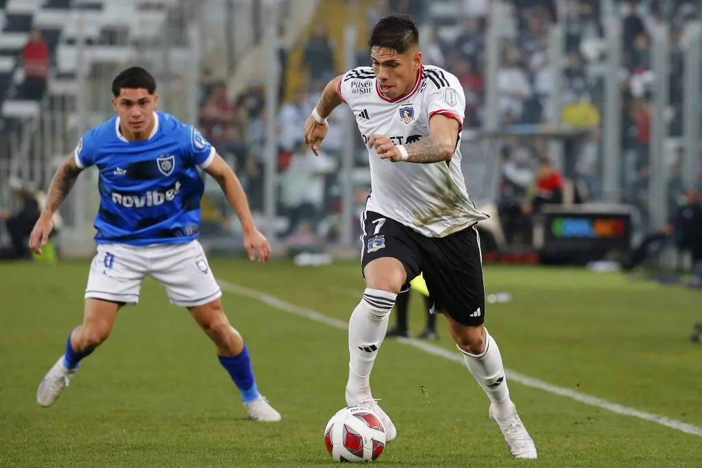 Carlos Palacios mantiene contrato con Colo Colo hasta junio del próximo año (Foto: Photosport)