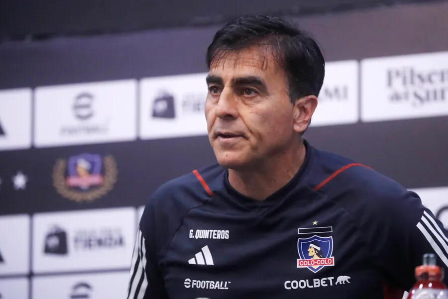 Gustavo Quinteros habló del tema de los clásicos | Foto: Photosport