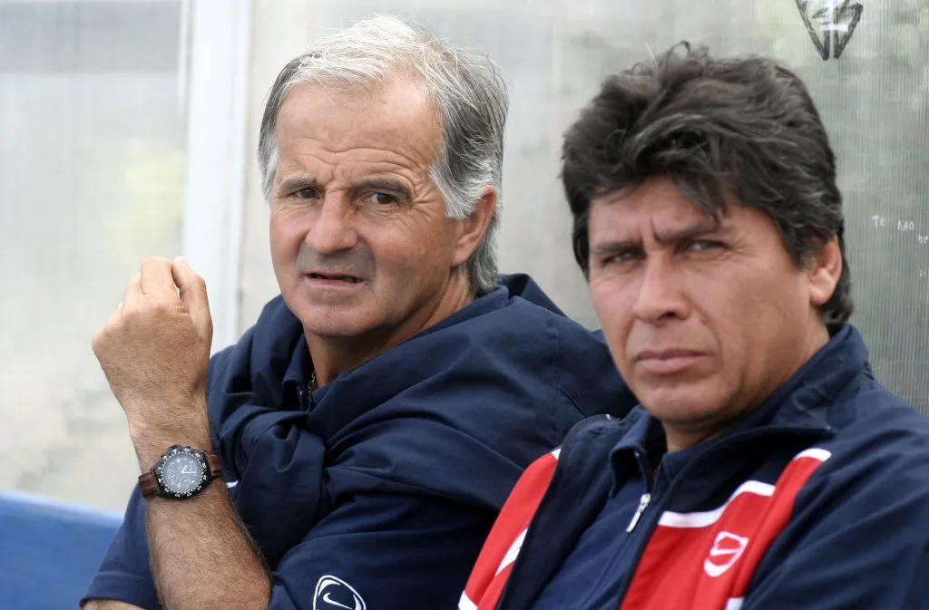 Jorge Coke Contreras -derecha- fue directo al decir que duelo entre Colo Colo y Católica fue un bodrio (Photosport)