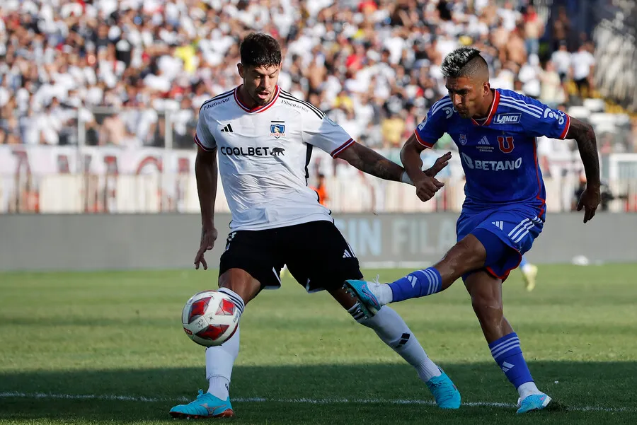 El defensor de Colo Colo se recupera de su lesión | Foto: Photosport