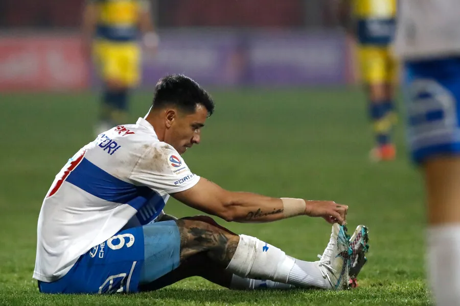 Fernando Zampedri y su permanencia en la UC es una interrogante | Foto: Photosport