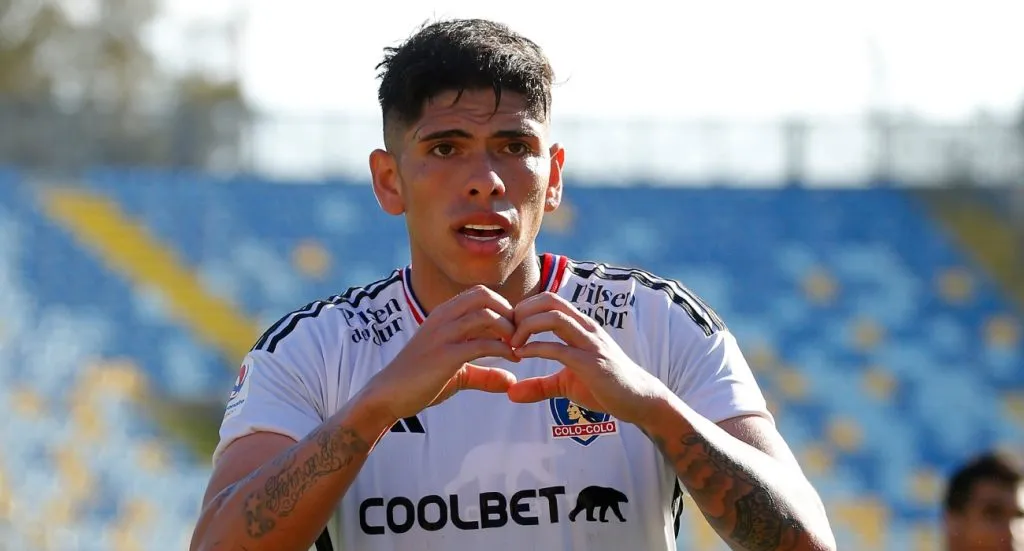 Palacios viene de convertir uno de los tantos en la victoria alba ante Everton | Foto: Photosport