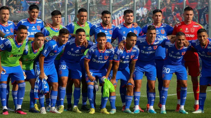 La formación de la U para enfrentar a Colo Colo