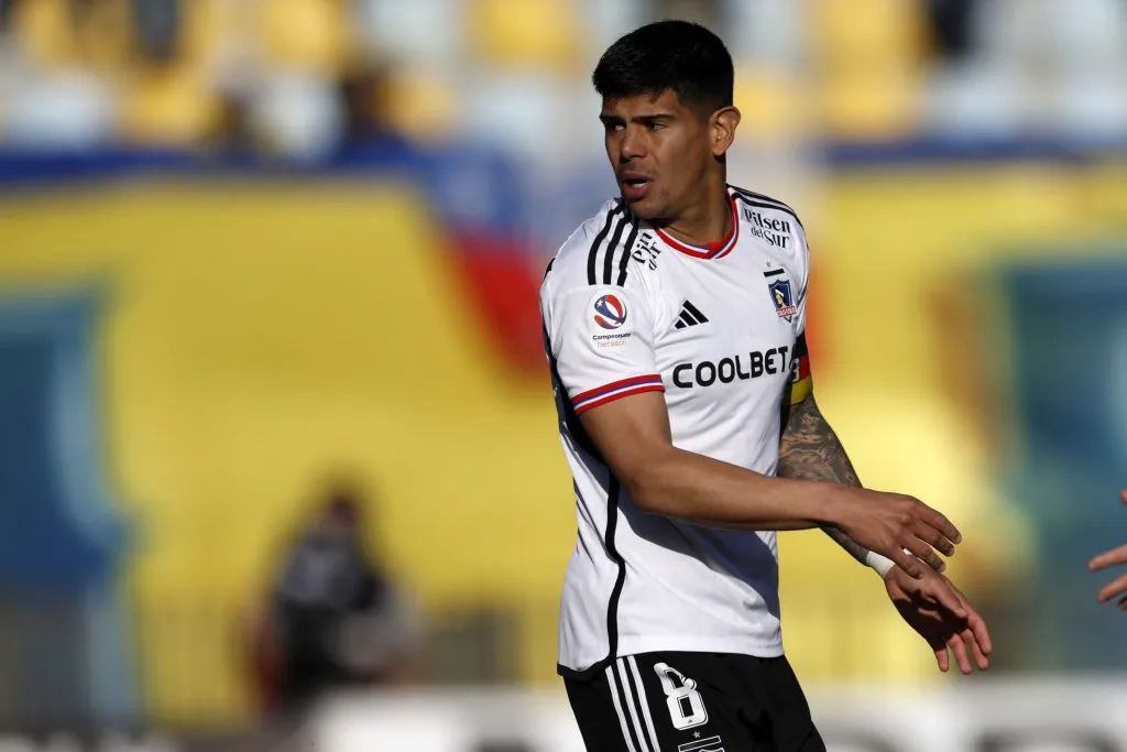 Esteban Pavez a un paso de renovar en Colo Colo (Foto: Photosport)