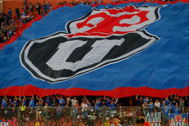 La idea de la U es jugar ante Colo Colo en Santa Laura (Photosport)