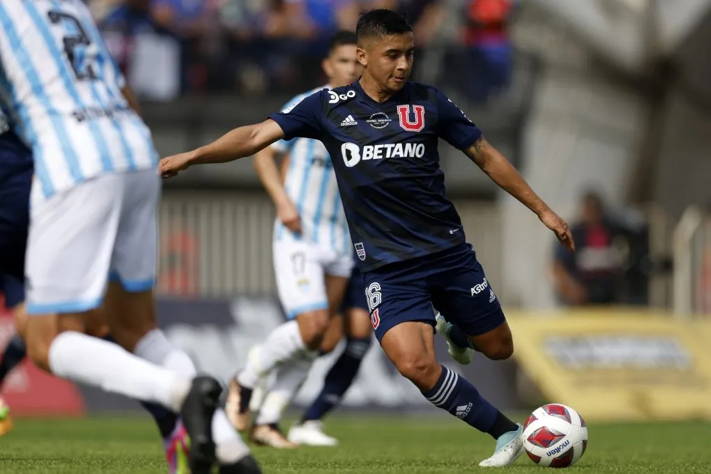 Guerra ha sido uno de los jugadores más críticados en la U | Foto: Photosport