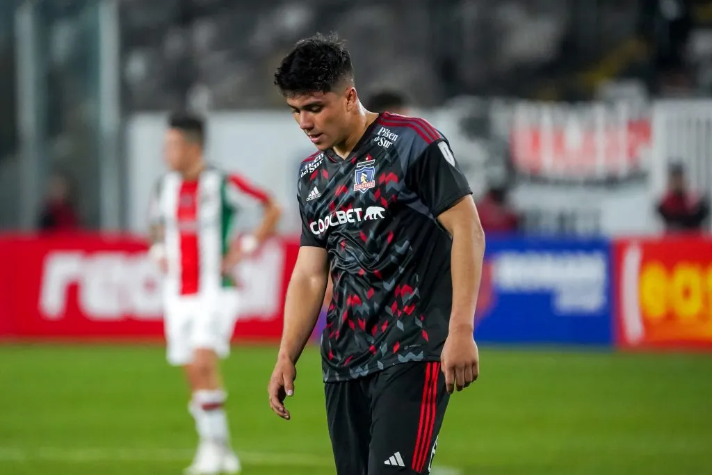 Damián Pizarro no tuvo un buen partido en Colo Colo y podría partir a Europa (Guille Salazar)