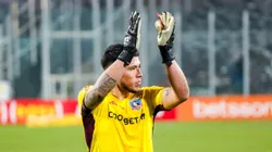 Brayan Cortés está enfocado en la lucha por el arco de Colo Colo y por recuperar la titularidad absoluta en los albos