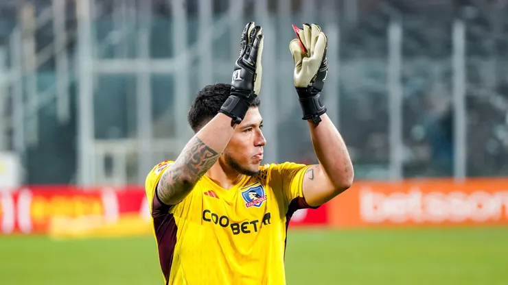 Brayan Cortés está enfocado en la lucha por el arco de Colo Colo y por recuperar la titularidad absoluta en los albos
