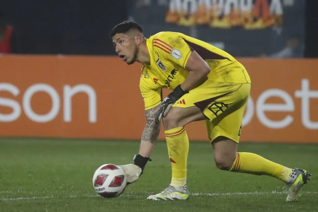 Brayan Cortés fue figura en Colo Colo (Foto: Photosport)